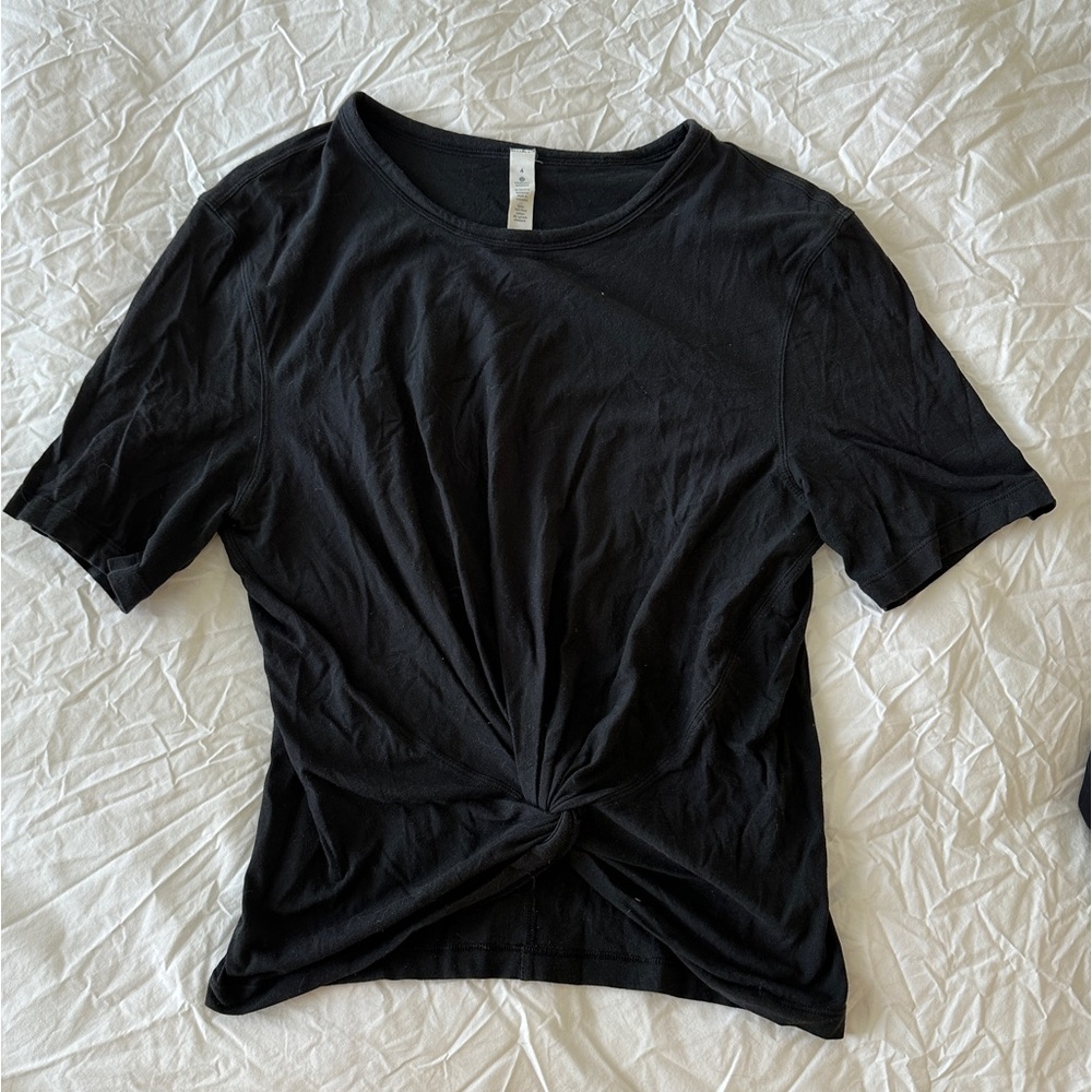 Lululemon Twisted Front Black Crop Top Tee
